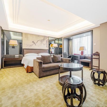 Zhongshan International Hotel Dış mekan fotoğraf