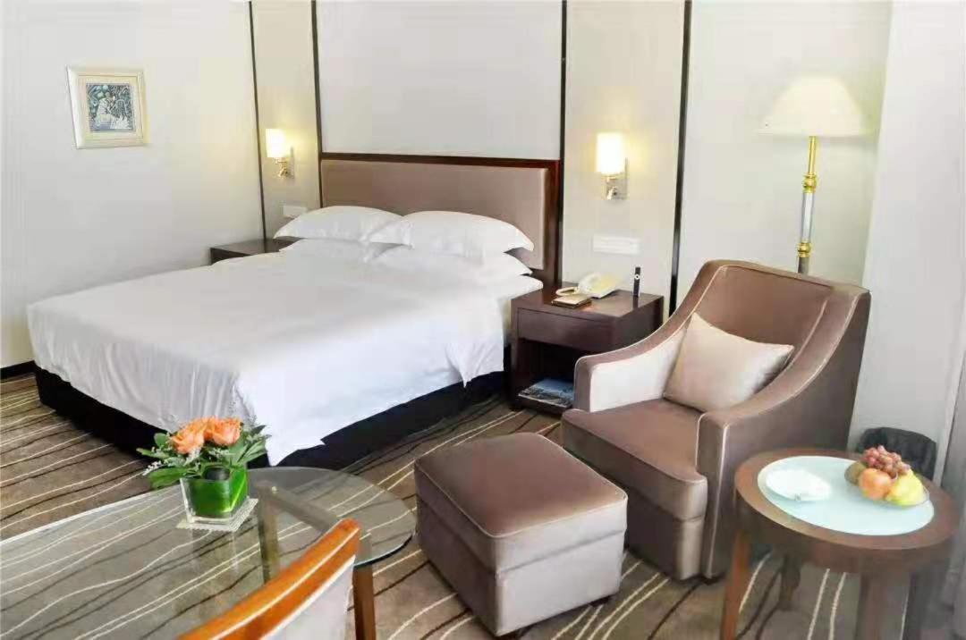 Zhongshan International Hotel Dış mekan fotoğraf